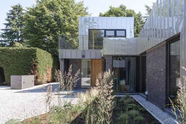 residential builders and contstruction team for surrey sussex kent